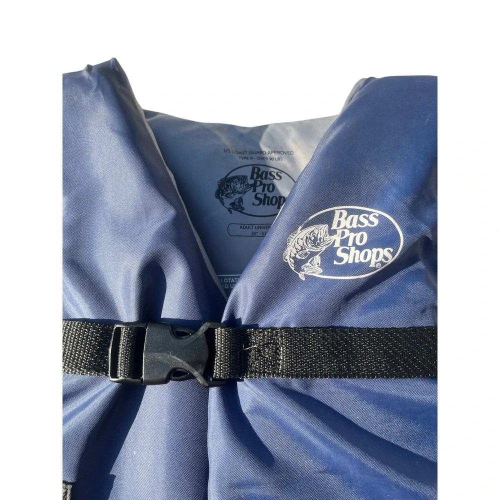 Bass Pro Shops LifeVest Adult Universal NavyBlue Type III PFD Over 90lbs 30-52in